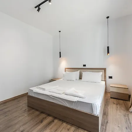 Daire Living - 1br By Pikhost Saranda